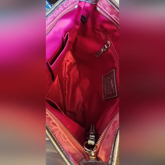 Coach Bag PURSE Glitter Graffiti Pink& Silver - Picture 8 of 8